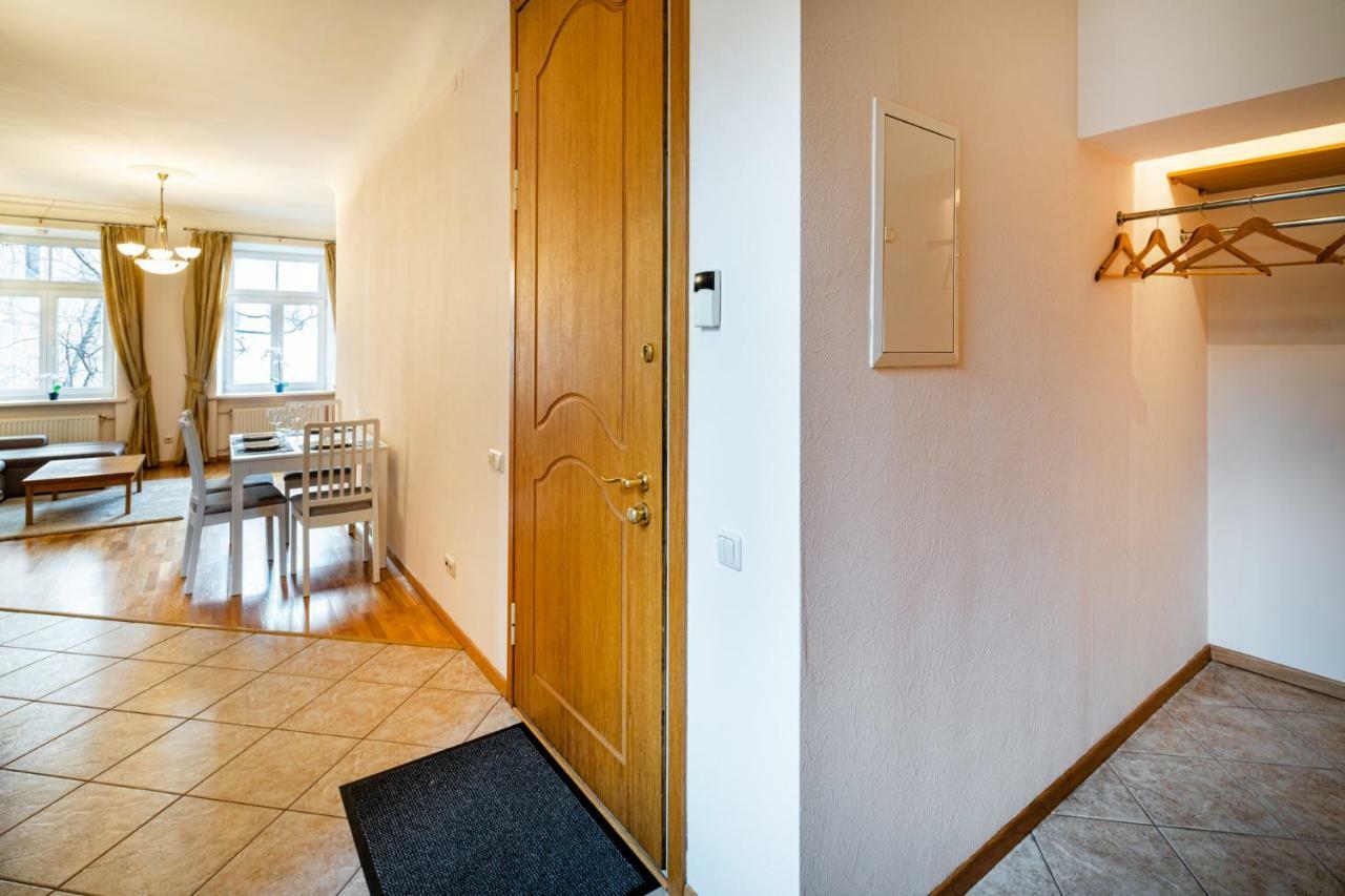 Dzirnavu Street Apartment In City Center Riga Exteriér fotografie