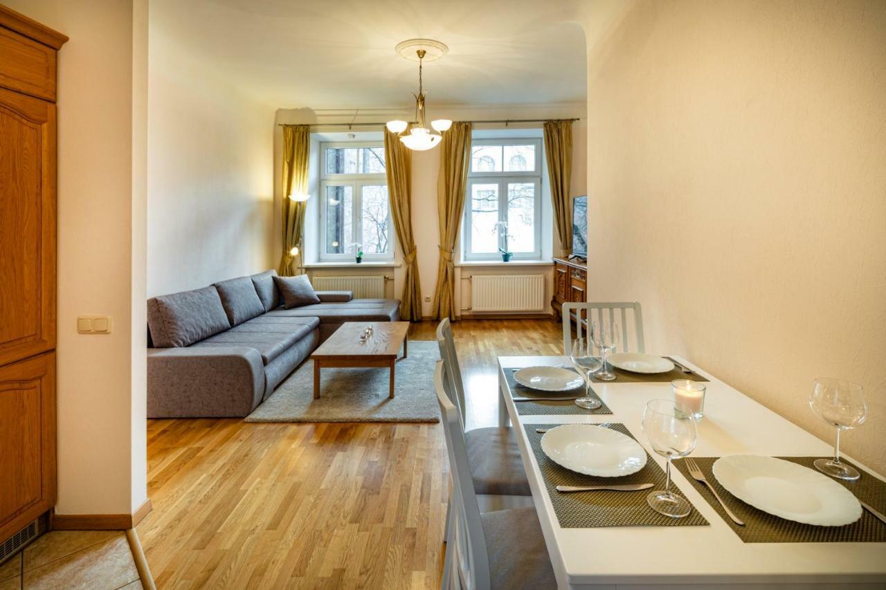 Dzirnavu Street Apartment In City Center Riga Exteriér fotografie